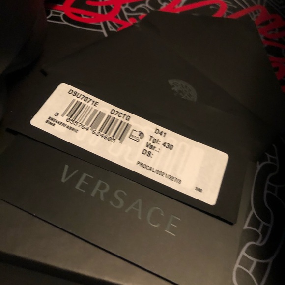 Versace chain reactions - Picture 9 of 9